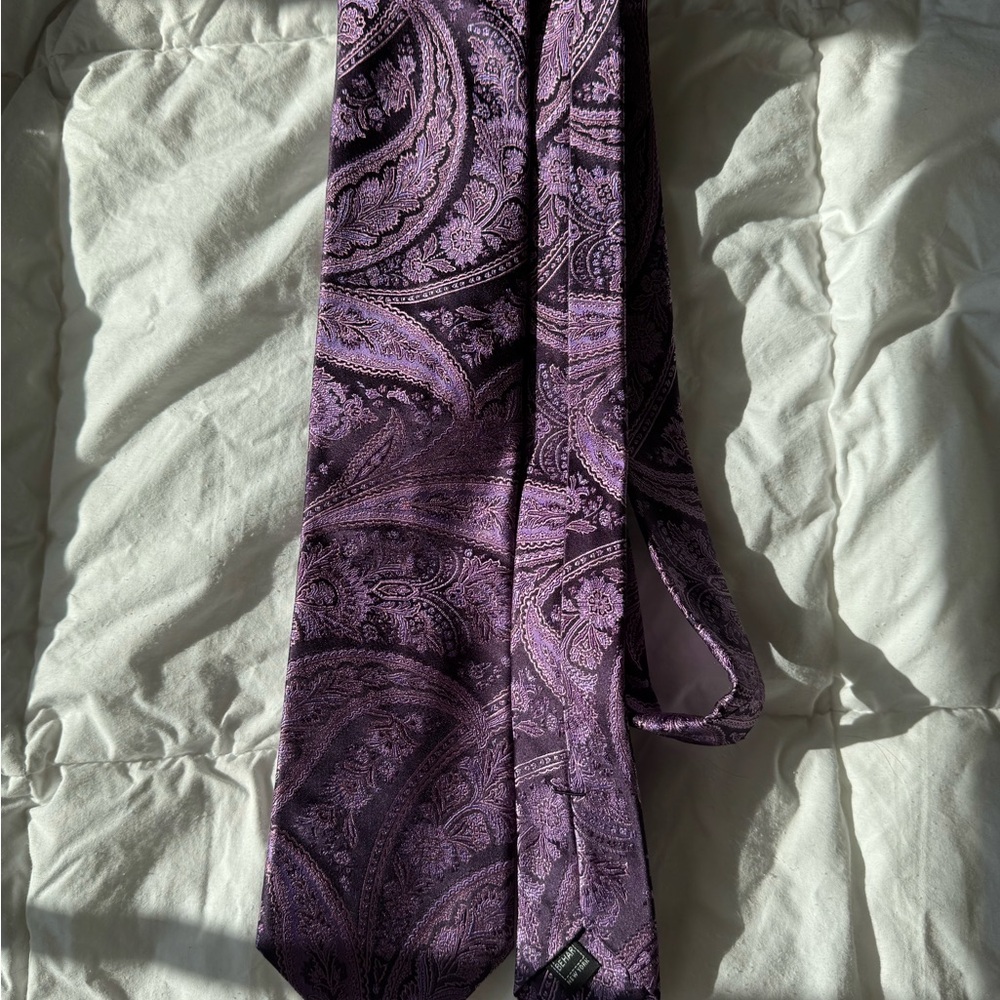 Ike Behar Purple Paisley Tie